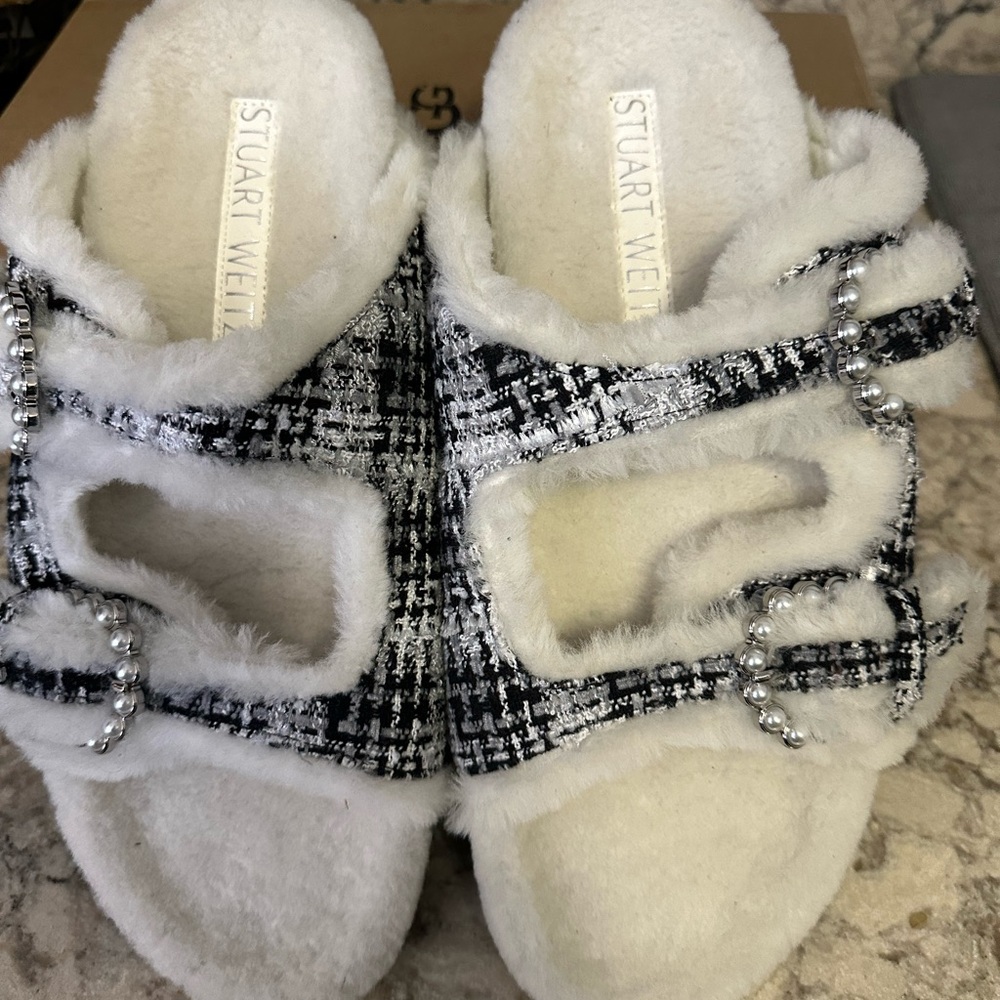 Stuart Weitzman Black and Cream Fuzzy Sandals